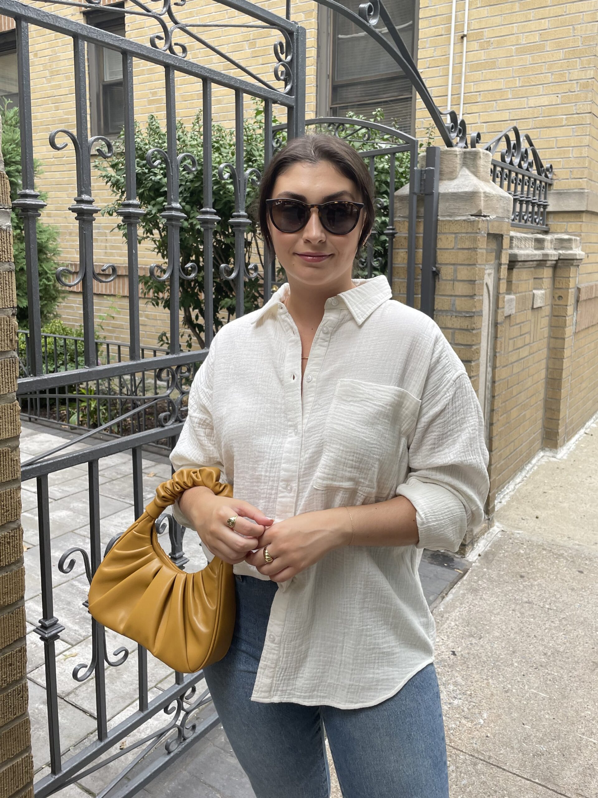 This Boyfriend Button-Up Shirt Is So Versatile, I Can’t Stop Wearing It