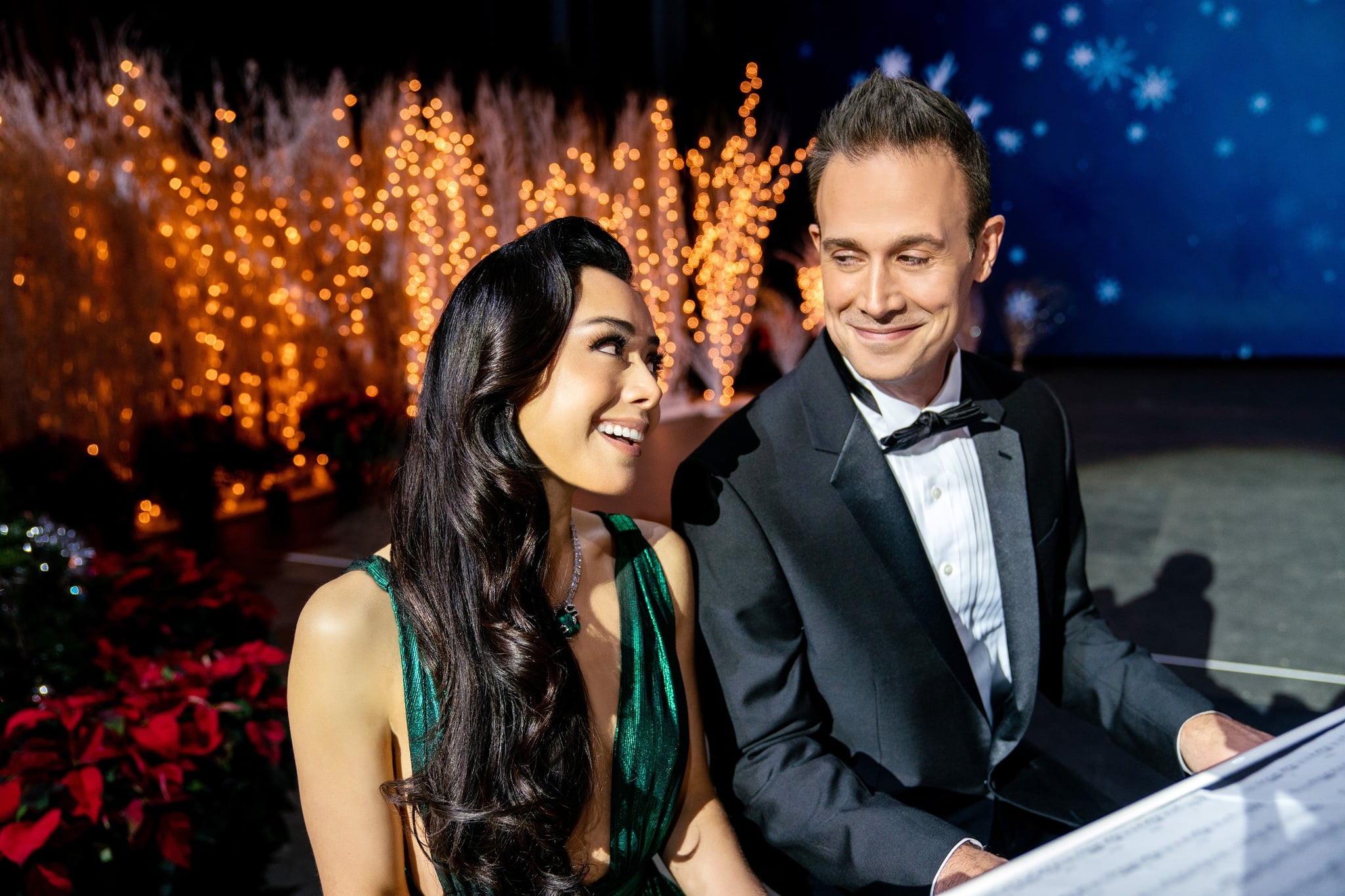 Freddie Prinze Jr. on His Return to Rom-Coms in “Christmas With You”: “Everything Felt Right”