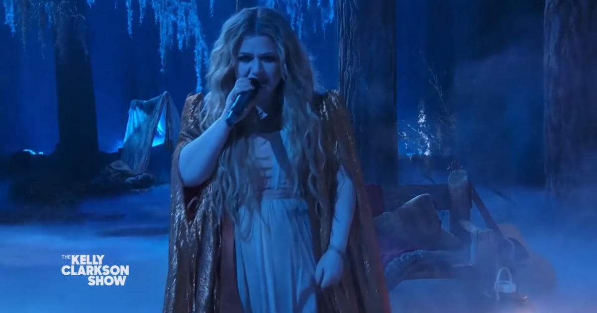 Kelly Clarkson Smashes Halloween With a Rock Cover of “Monster Mash”