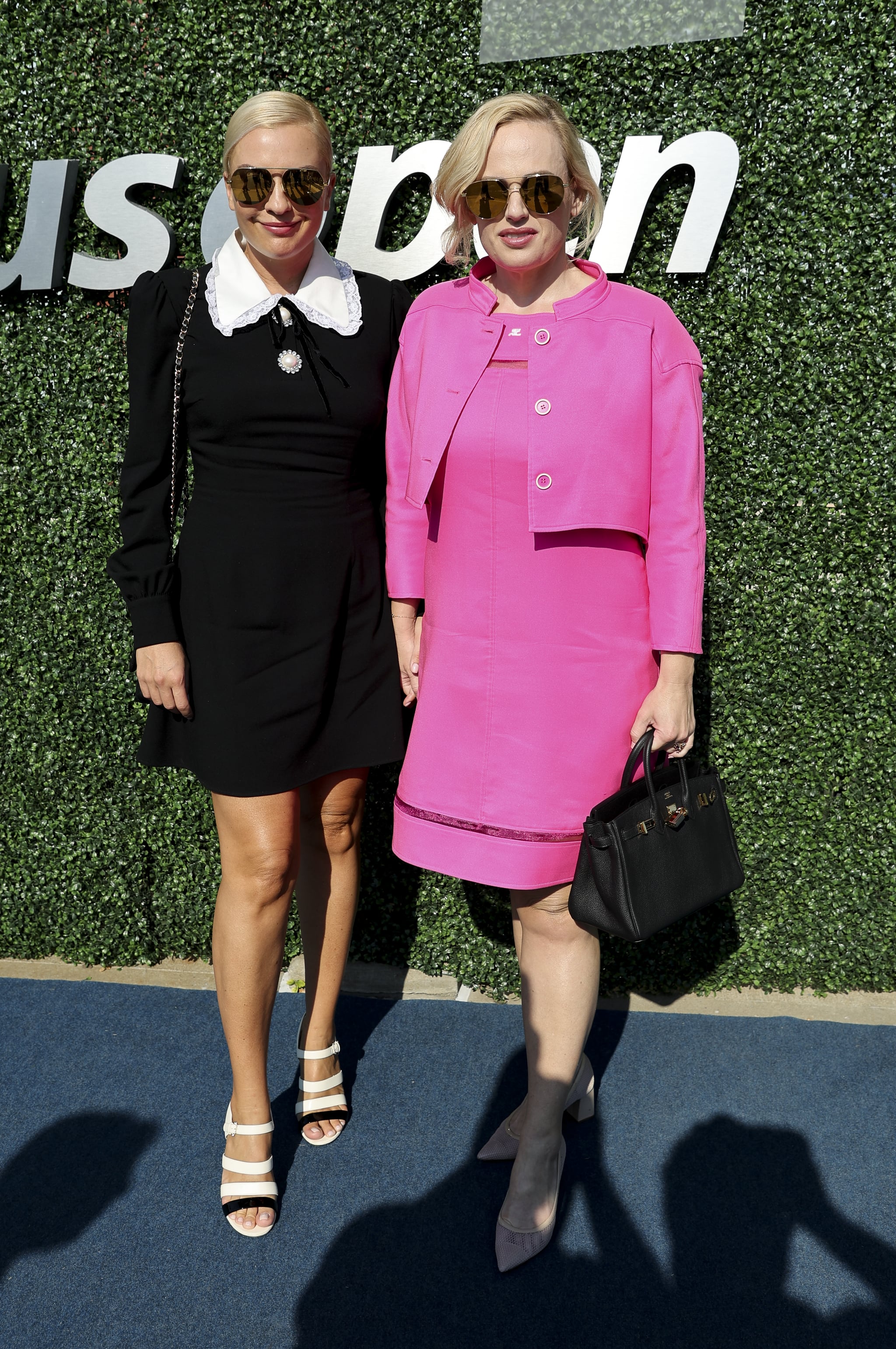 NEW YORK, NY - AUGUST 29 : Rebel Wilson and girlfriend Ramona Agruma attend the victory of Serena Williams of USA on Day 1 of the US Open 2022, 4th Grand Slam of the season, at the USTA Billie Jean King National Tennis Center on August 29, 2022 in Queens, New York City. (Photo by Jean Catuffe/GC Images)