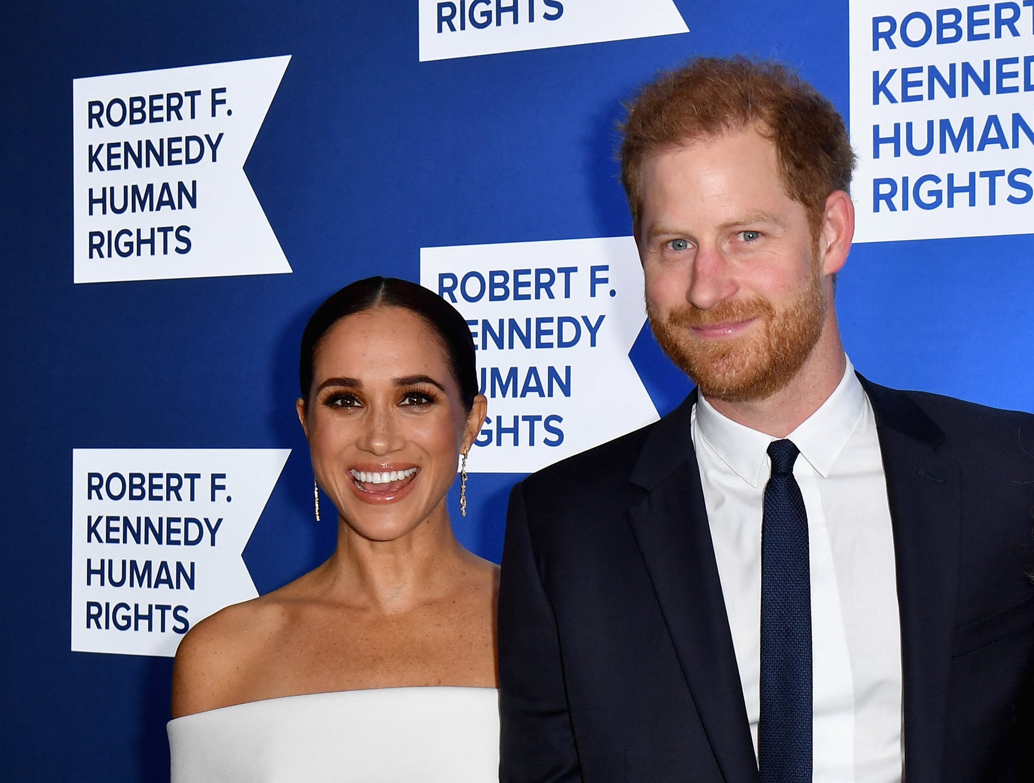 Prince Harry and Meghan Markle Reveal Holiday Card: “From Our Family to Yours”